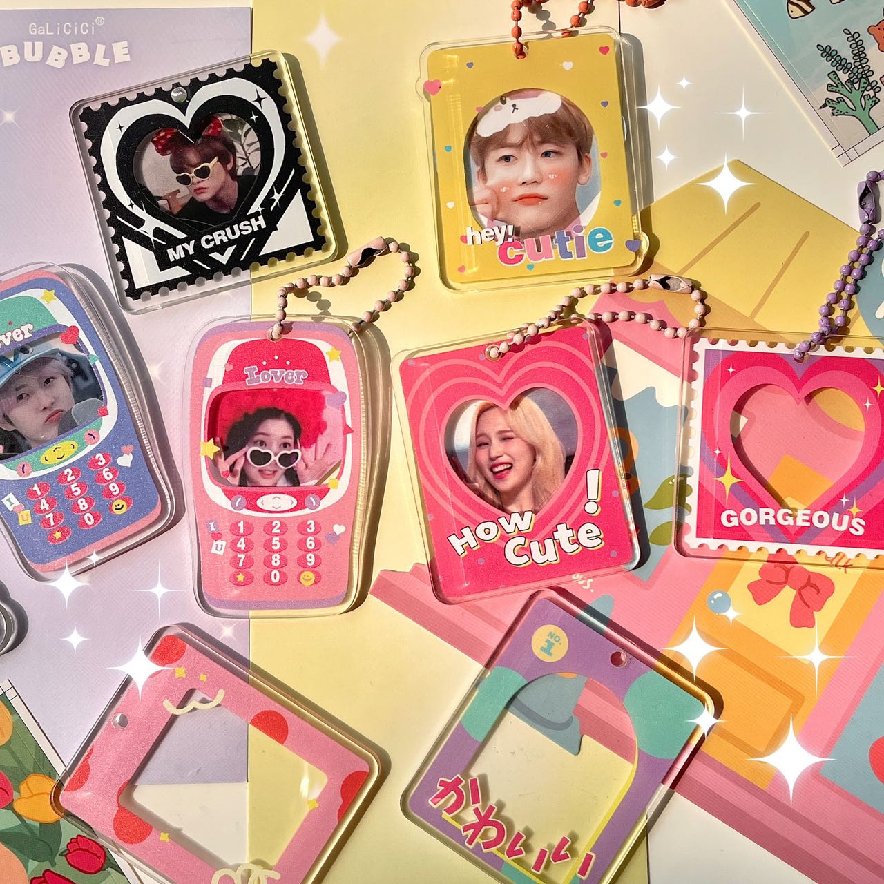 Korean INS Vintage Mobile Phone Frame Keychain Acrylic Goo Card Disc DIY Collage Love Bean Photo Pendant