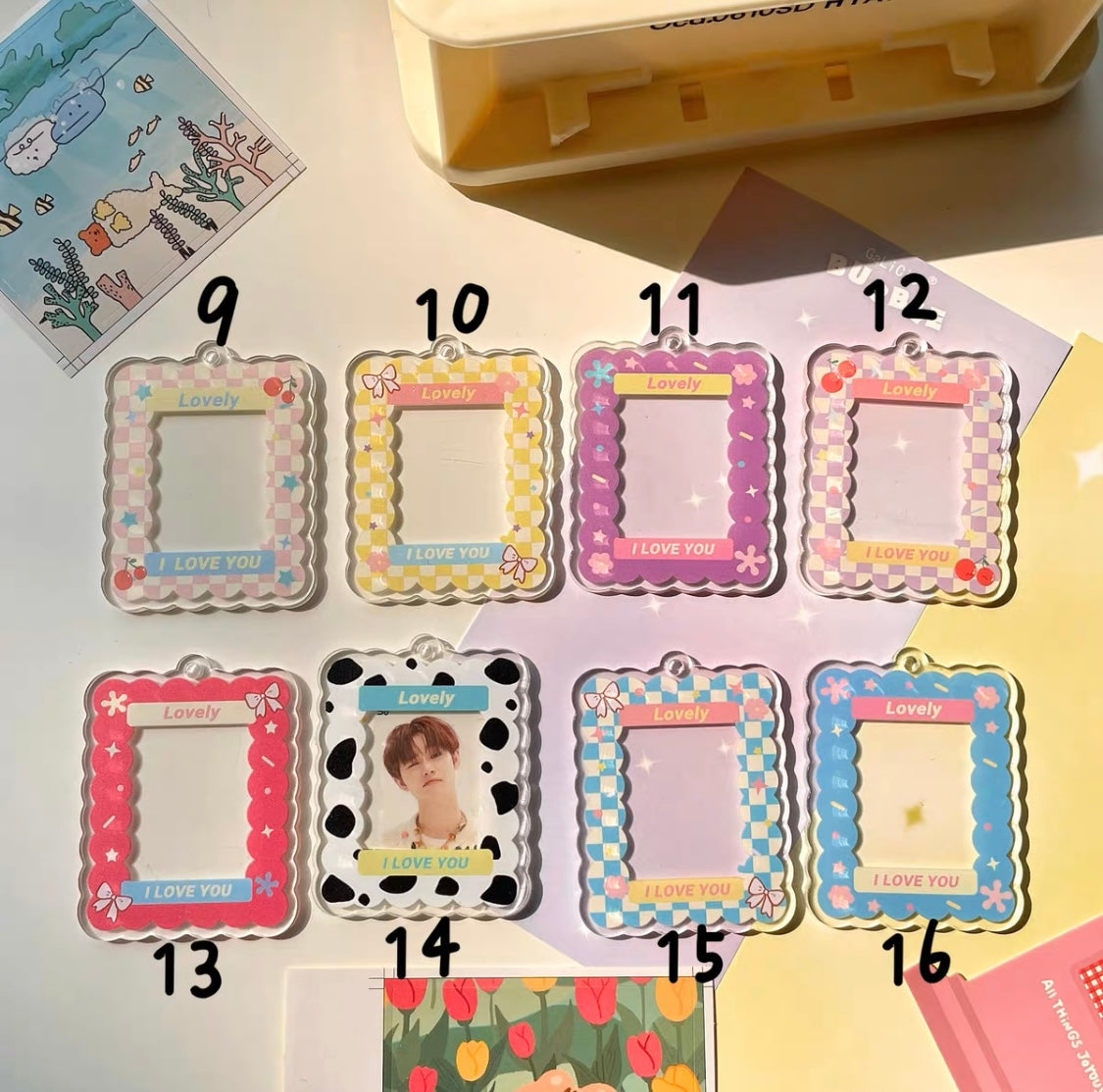 Korean INS Vintage Mobile Phone Frame Keychain Acrylic Goo Card Disc DIY Collage Love Bean Photo Pendant