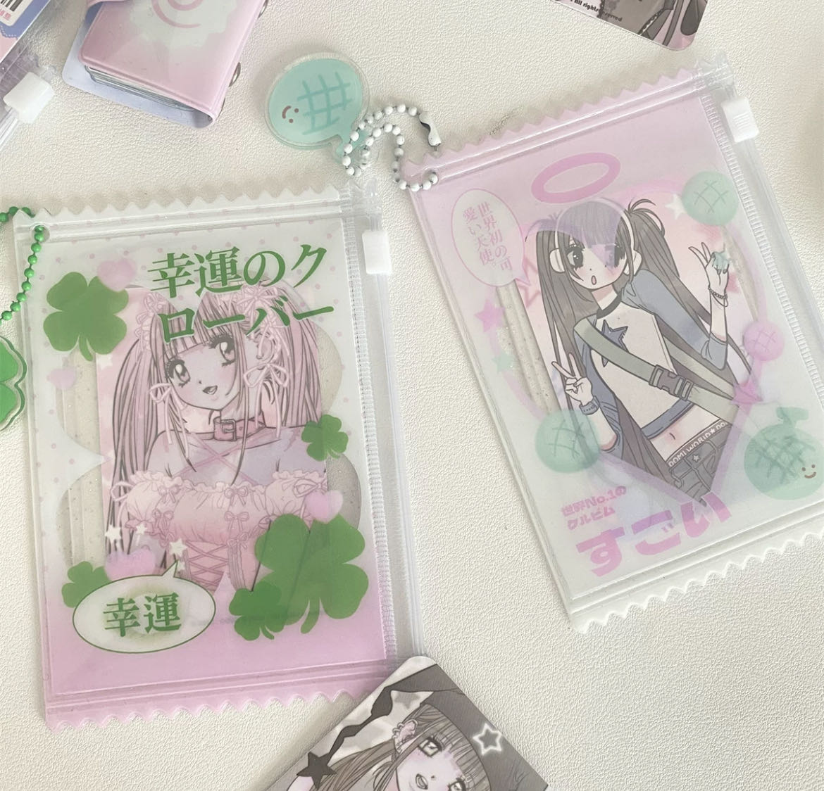 Original Korean version of four-leaf clover transparent glitter candy bag small card holder can hold hard card holder strawberry melon card holder