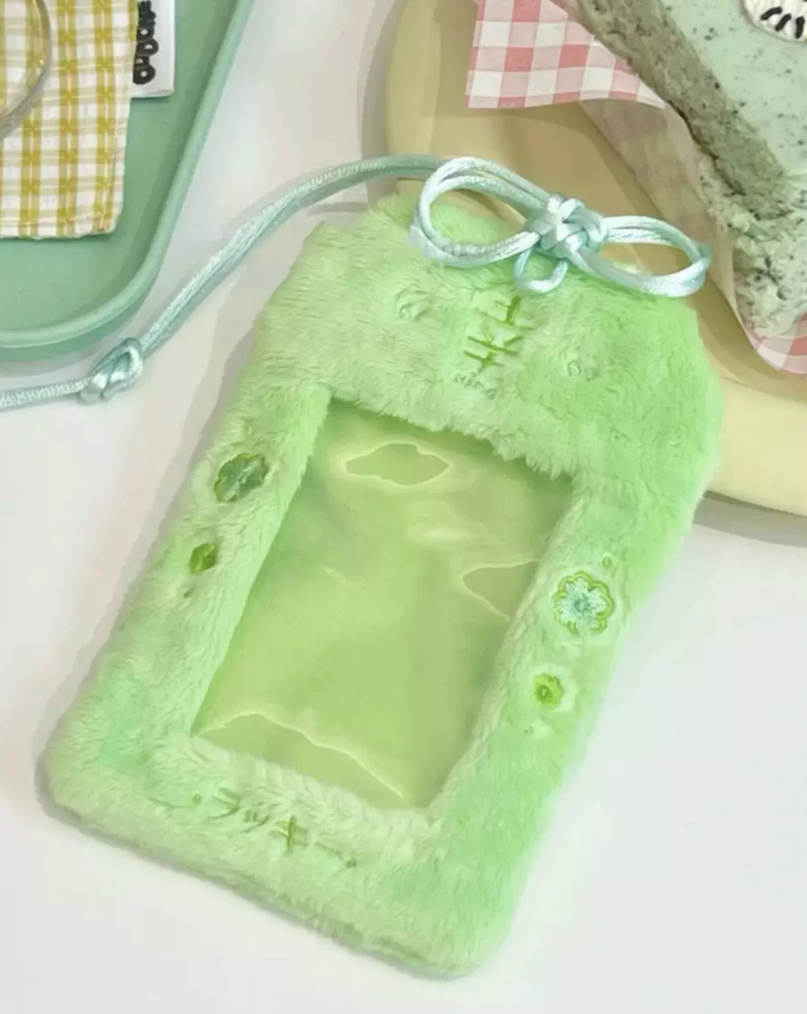 Lucky amulet four-leaf clover plush card holder 3-inch star-chasing card Polaroid storage bag pendant