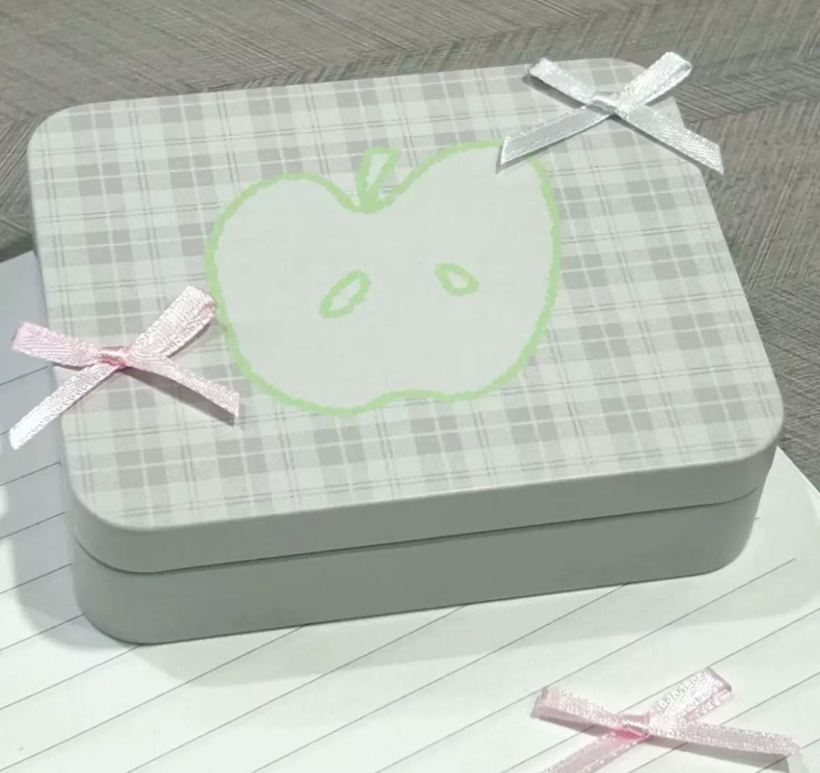 Green Apple lattice fresh summer flip iron box ins small card storage box female desktop storage high-value students