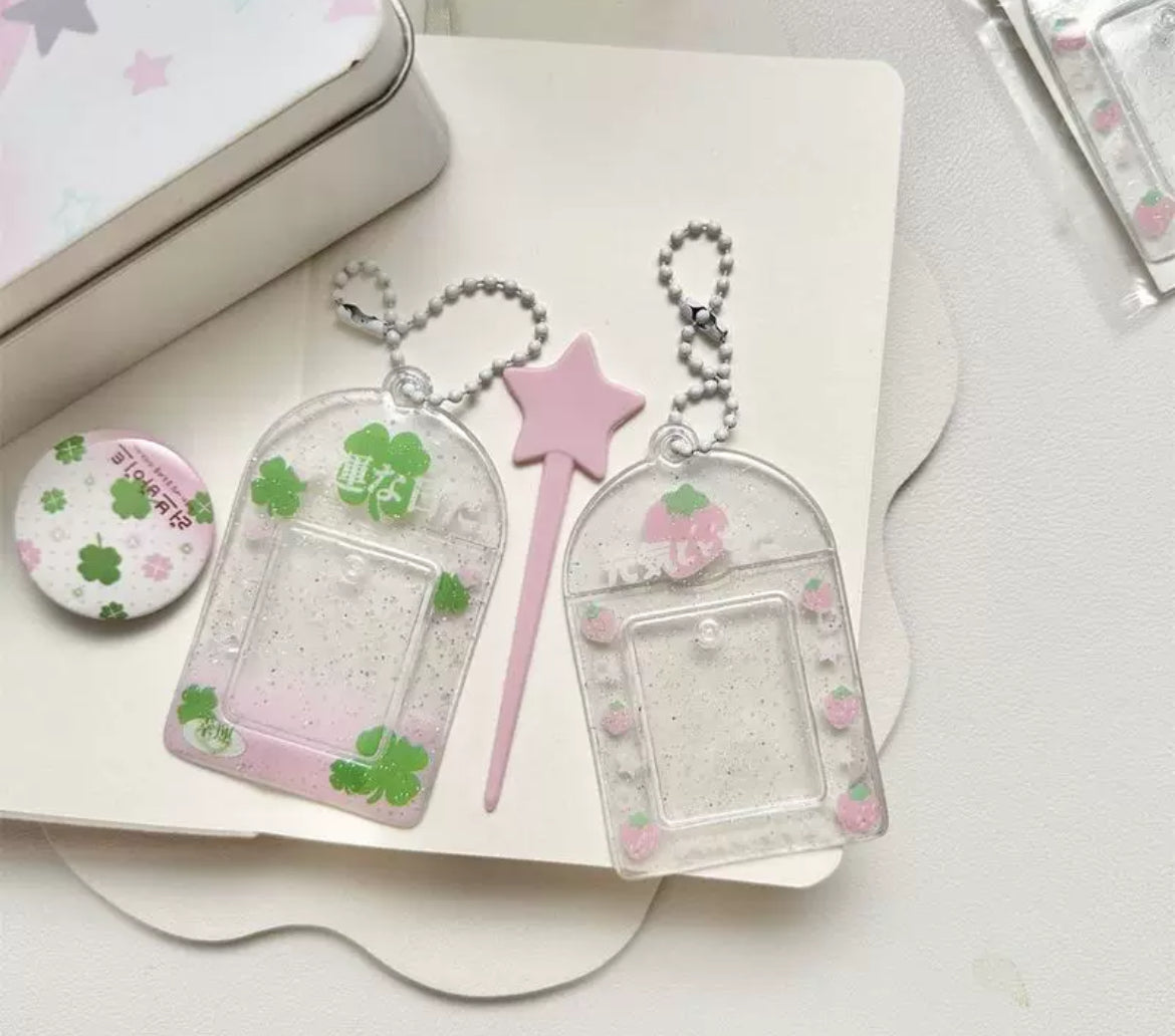 Original PVC glitter strawberry cute small 2-inch ID photo storage card holder star-chasing peripheral display small pendant