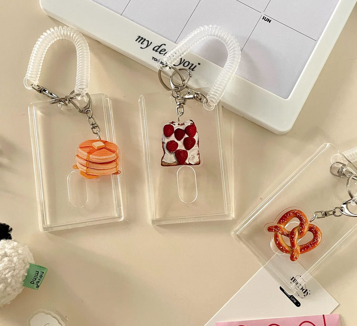 Original 3-inch card holder small card cute protective cover campus card meal card holder pendant niche ins transparent card holder